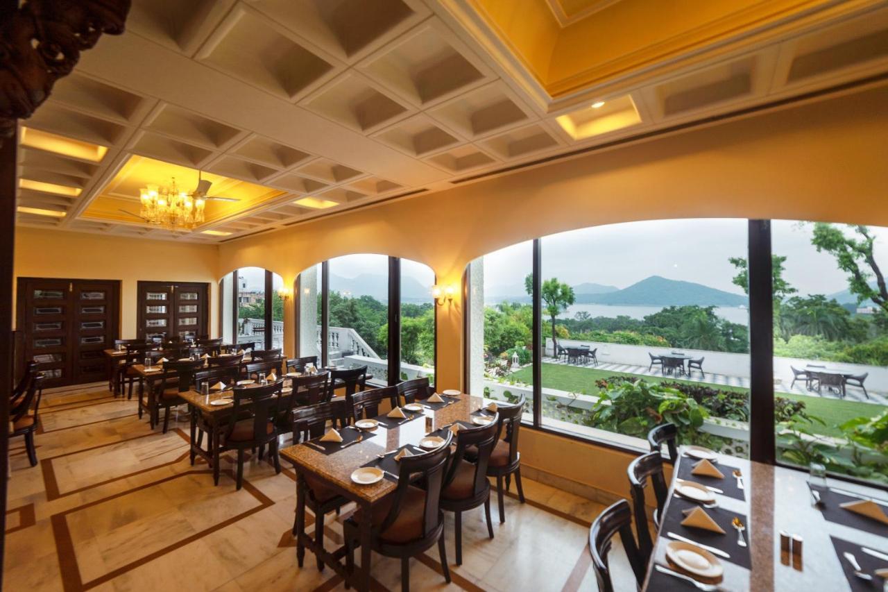 Hilltop Palace 3* Udaipur