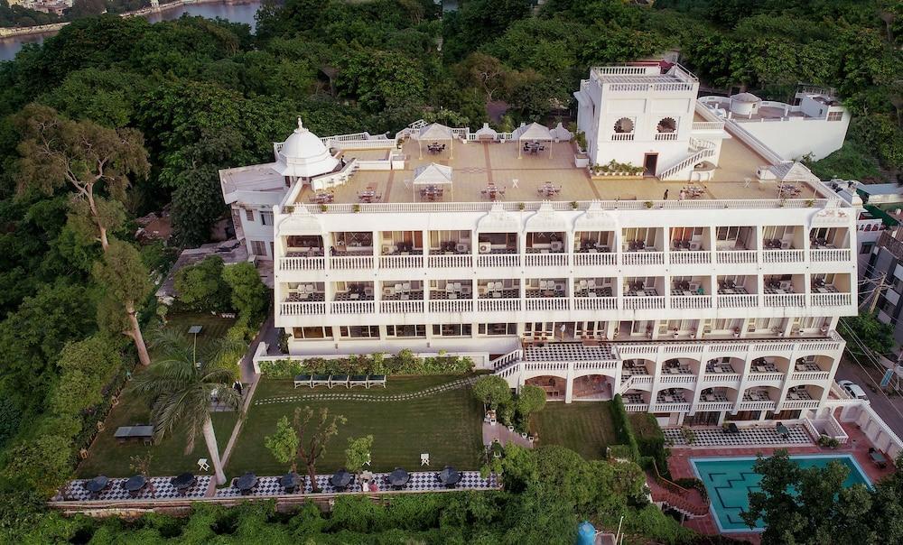 Hilltop Palace