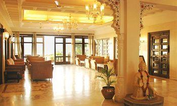 होटल Hilltop Palace 3*